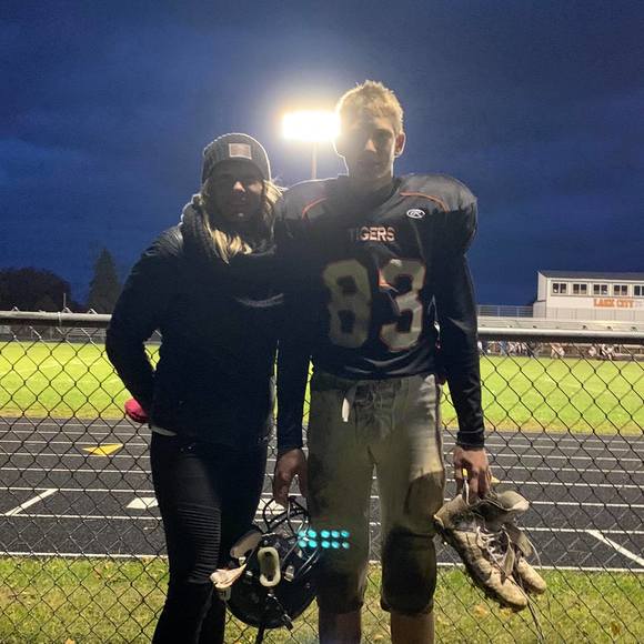 Meet your Posher, Tara - Picture 1 of 1